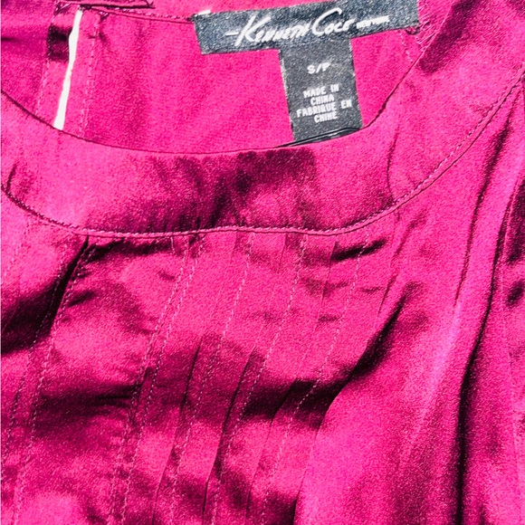 Kenneth Cole Reaction Women's Top Size s  Red 100% Silk - Picture 4 of 4